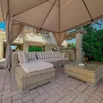Διαμέρισμα Ampia Casa Con Giardino By Host Hero