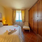 Ampia Casa Con Giardino By Host Hero شقة سبيلّو