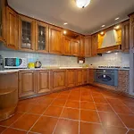 Ampia Casa Con Giardino By Host Hero شقة سبيلّو