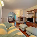Ampia Casa Con Giardino By Host Hero شقة *