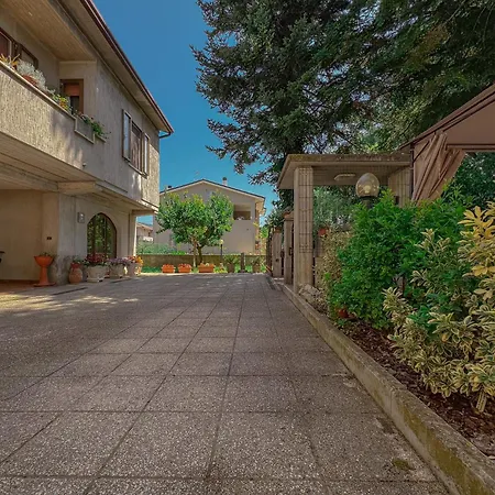 Ampia Casa Con Giardino By Host Hero Apartment *