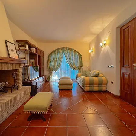 Ampia Casa Con Giardino By Host Hero * Spello