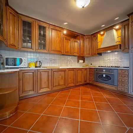 Ampia Casa Con Giardino By Host Hero Apartment Spello