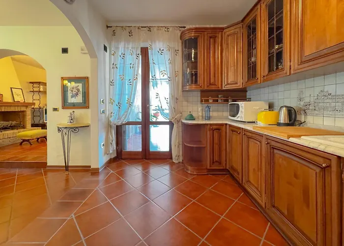 Ampia Casa Con Giardino By Host Hero *